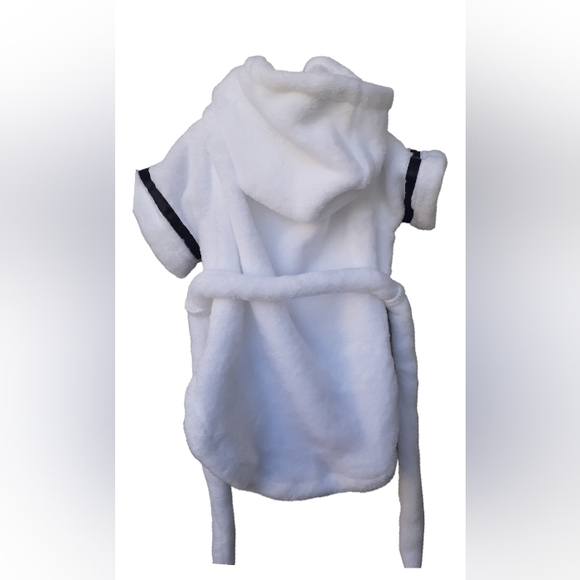 Source Unknown Other - Pet Robe white soft plush with black trim sz Lg / XL small for small dog cat new